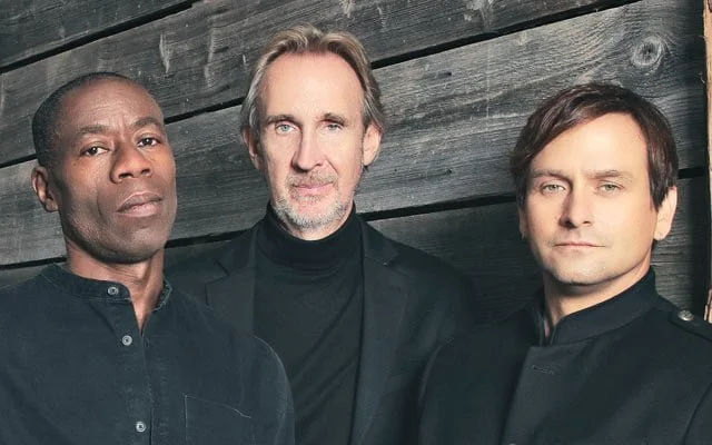 Mike + The Mechanics