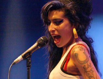 Amy Winehouse Foundation launches cover contest