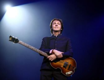 Paul McCartney to head out on tour