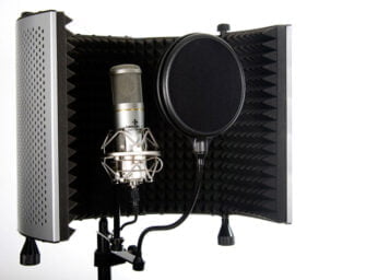 Review: Editors Keys Portable Vocal Booth Pro 2