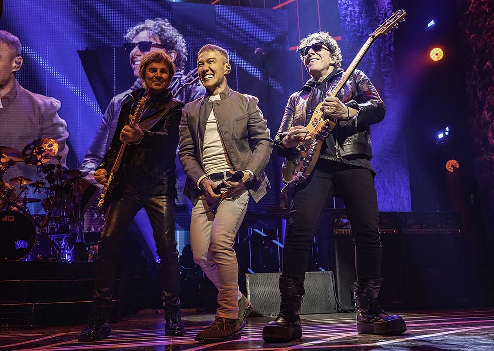 Journey. Photo: Mike Savoia