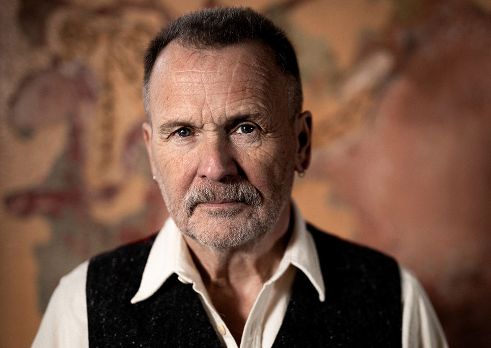 Martin Simpson. Photo: A. Muscroft